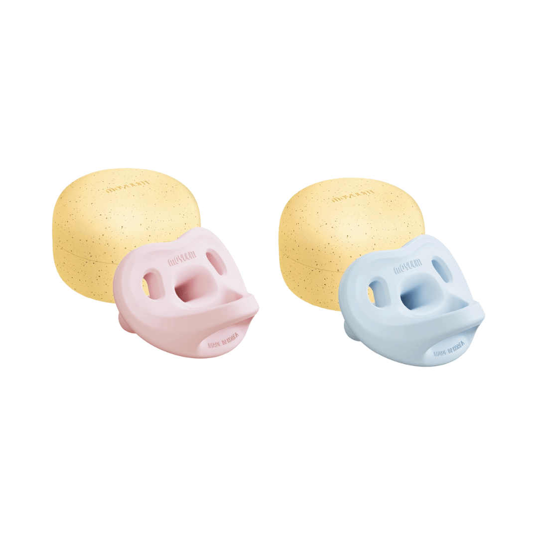 Moyuum All - silicon macaron Stage 1 Pacifier Pack of 2 (with dedicated case) - shop_name uae and saudi arab
