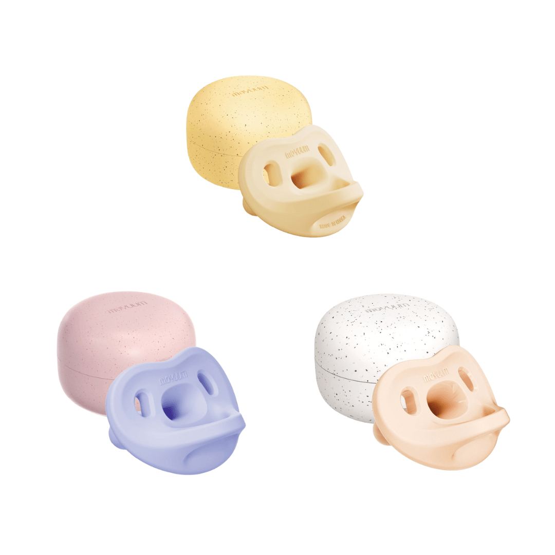 Moyuum All - silicon macaron Stage 2 Pacifier Pack of 3 (with dedicated case) - shop_name uae and saudi arab