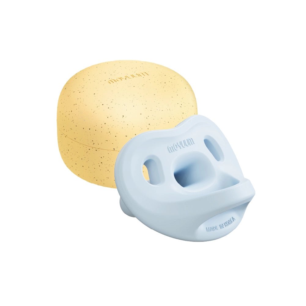 Moyuum All - silicon macaron Stage 1 Pacifier Pack of 2 (with dedicated case) - shop_name uae and saudi arab