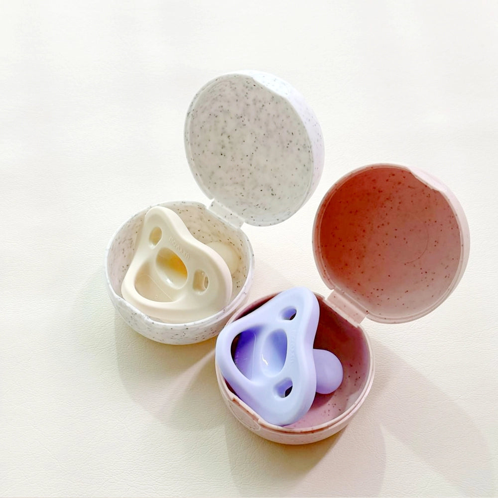 Moyuum All-Silicone Macaron Pacifier with Protective Case